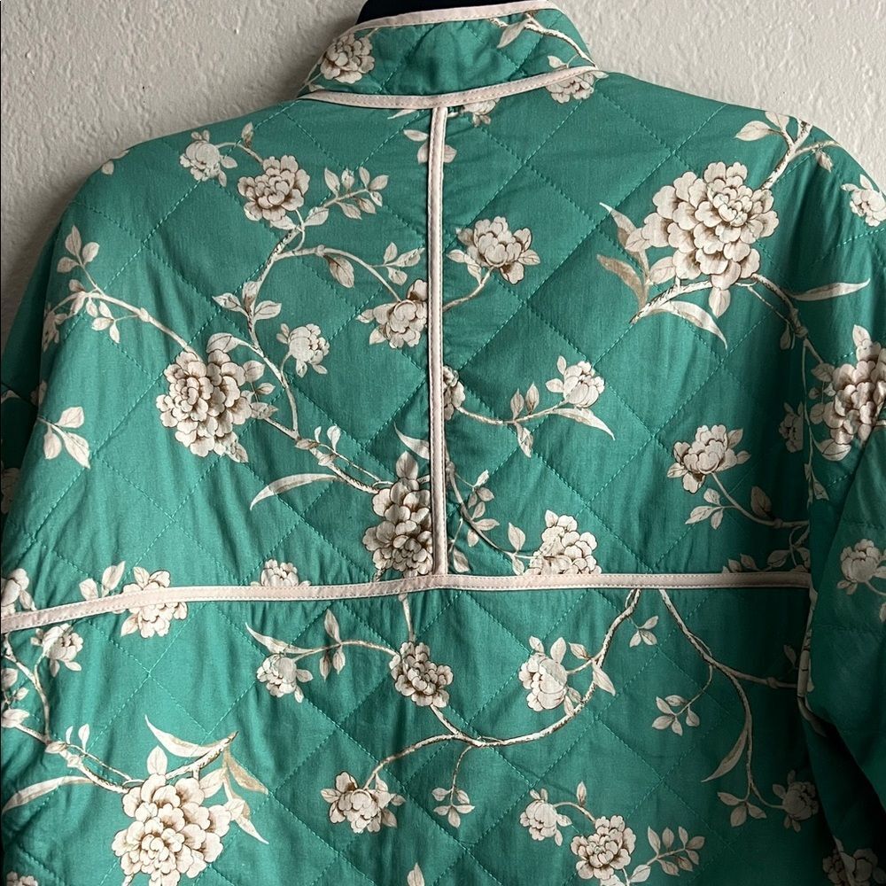 Like New! 7 For All Mankind Floral Quilted Jacket in Size M - Picture 8 of 16